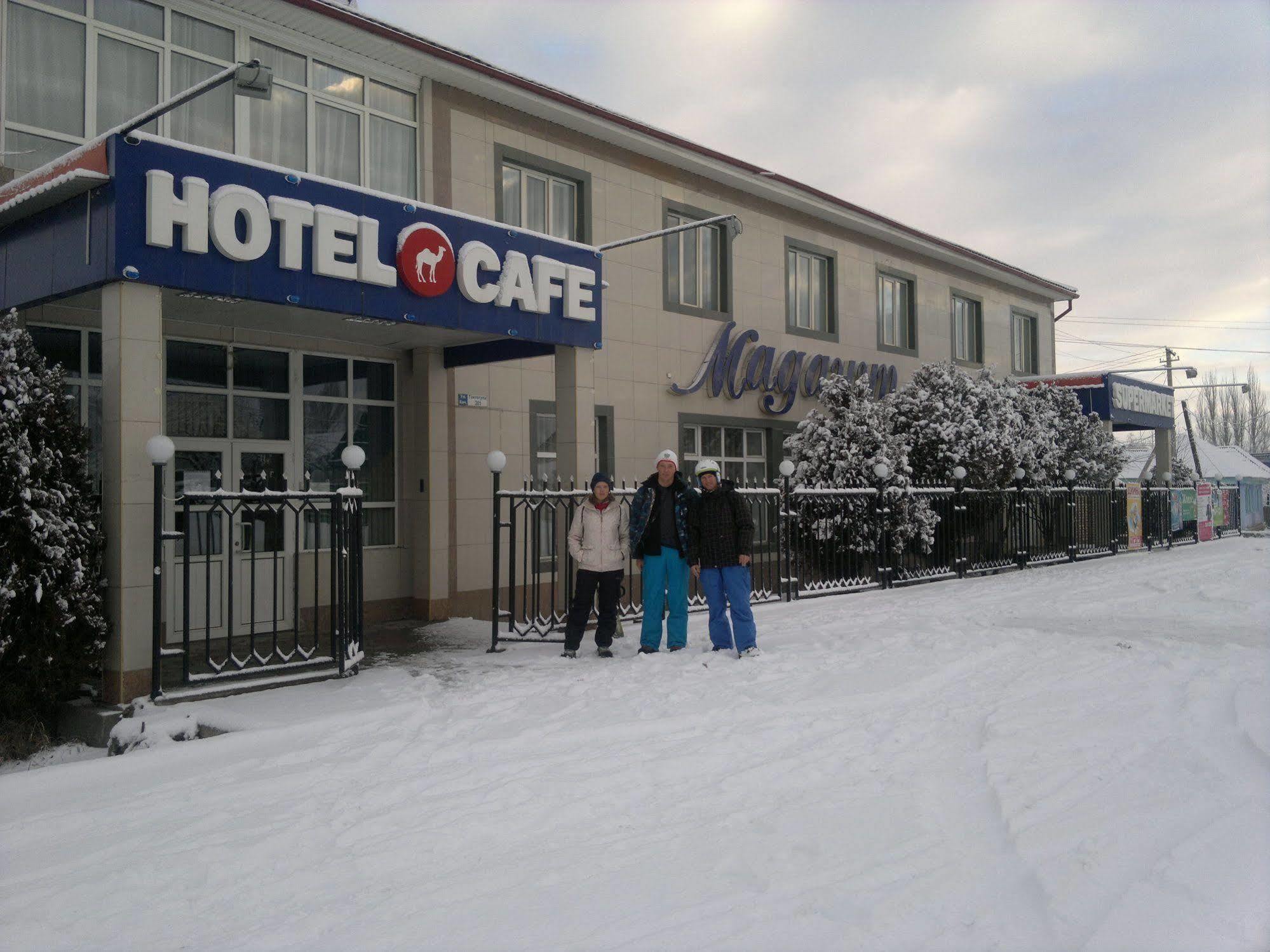 Madanur Hotel Karakol Exterior foto